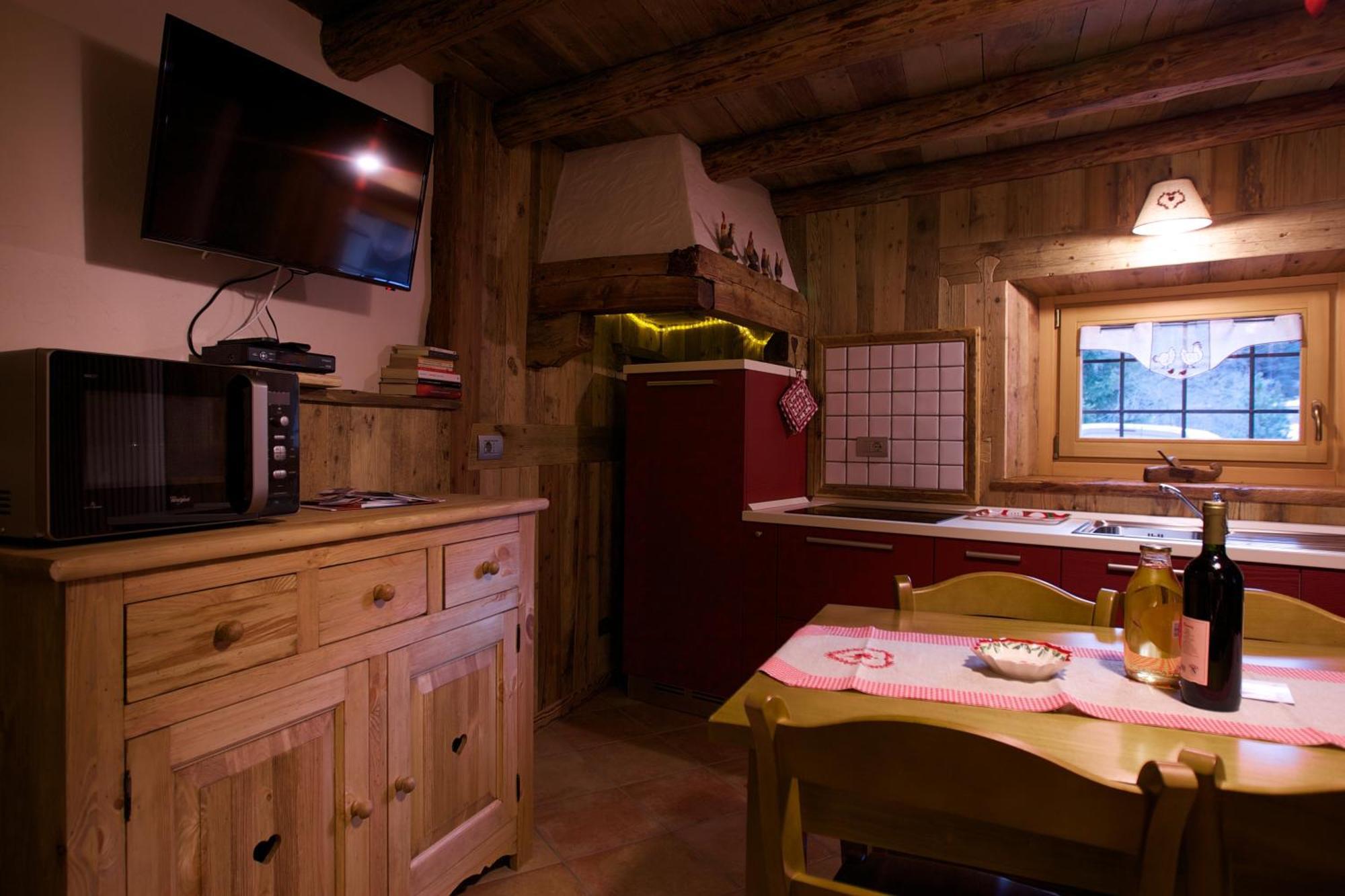 Maison Peroulaz Charvensod Szoba fotó