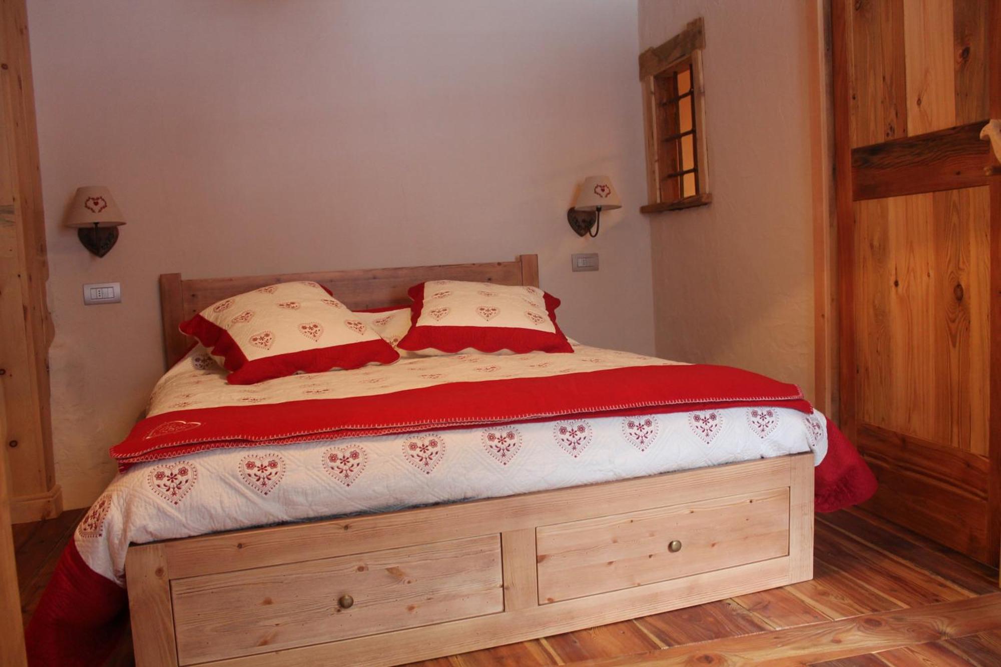 Maison Peroulaz Charvensod Szoba fotó
