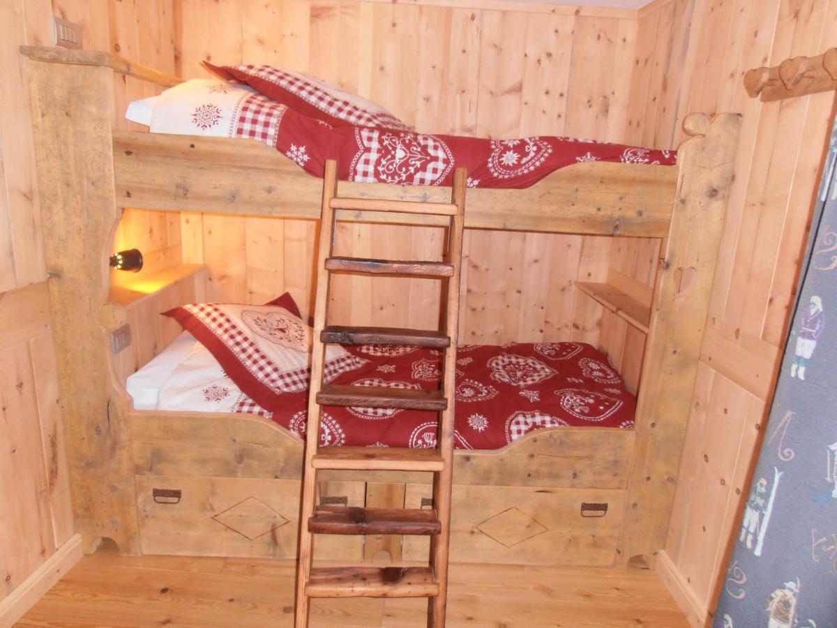 Maison Peroulaz Charvensod Szoba fotó